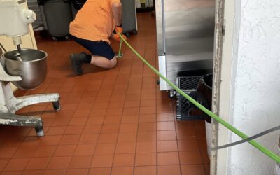 Why Leftover Food in Drains is a Big Problem for Florida Restaurants